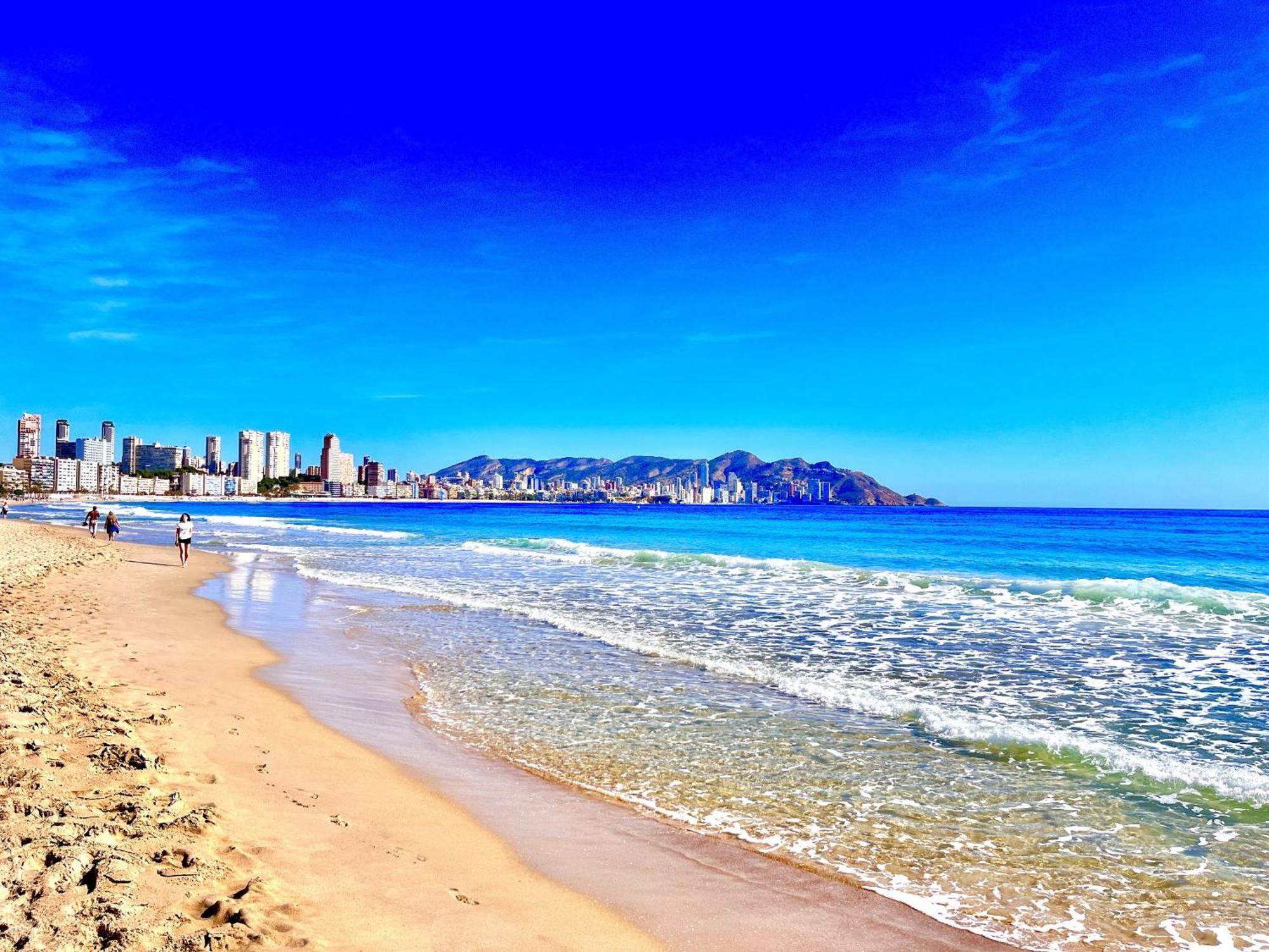Rouna IV By Gloove Benidorm Exterior photo